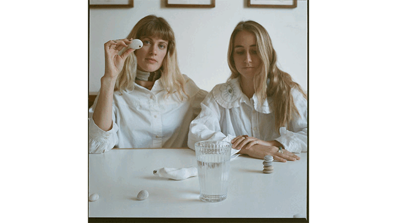 Wondering People artworks: Portrait of Isabella Rothman and Sophie Merrell, founders of Wondering People Art platform, images of artwork
